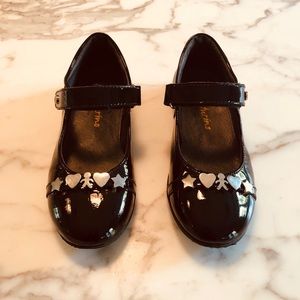 Naturino girls patent shoes -size 12 (30)